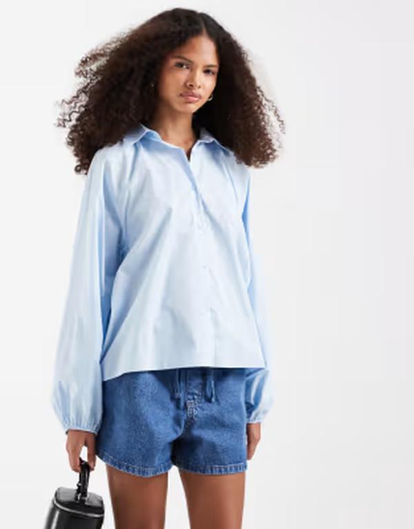 エイソス レディース トップス シャツ ASOS DESIGN oversized bubble sleeve shirt LIGHT BLUE ブルー｜ReVida 店