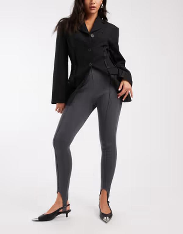 エイソス レディース ボトムス カジュアルパンツ レギンス ASOS DESIGN ponte stirrup leggings in charcoal チャコール｜ReVida 店