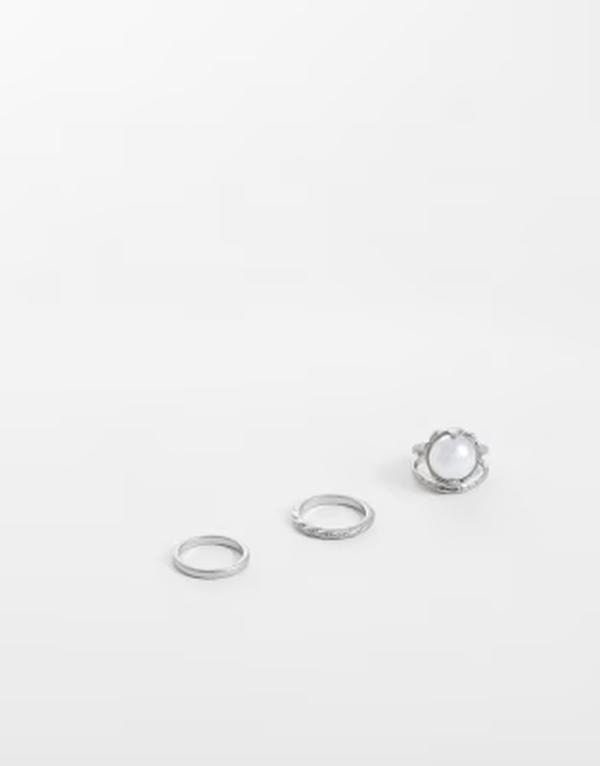 エイソス メンズ アクセサリー ブレスレット・バングル・アンクレット ASOS DESIGN 3 pack faux pearl and twisted band ring in worn silver tone SILVER シルバー｜ReVida 店