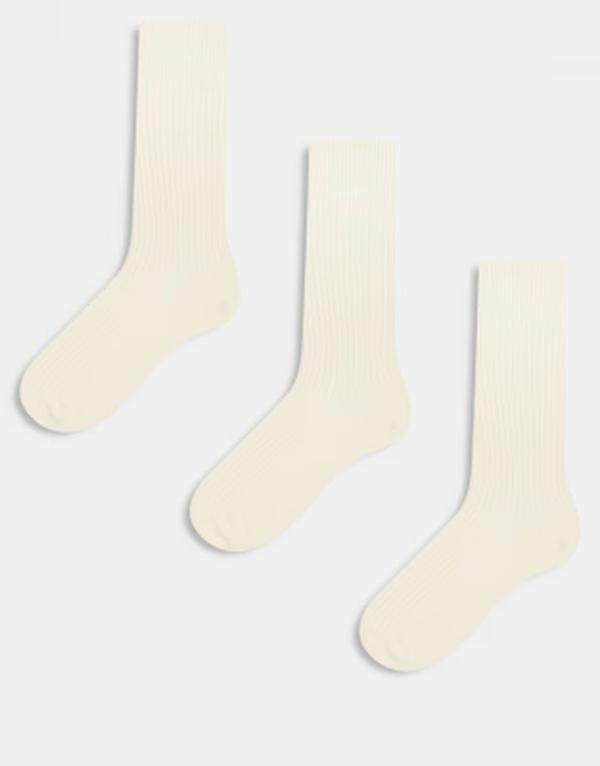 アルケット メンズ アンダーウェア 靴下 リブ アンクル ARKET 3-pack premium ribbed ankle socks in off-white ホワイト｜ReVida 店