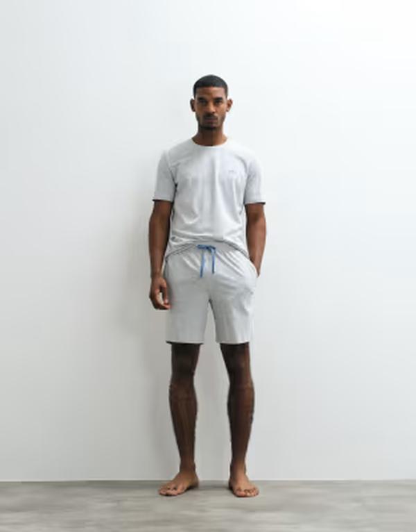 ボス メンズ ボトムス ハーフパンツ・ショーツ プリント ショートパンツ ロゴ BOSS Bodywear shorts with logo print in light gray - part of a set Light/pastel gray グレー｜ReVida 店