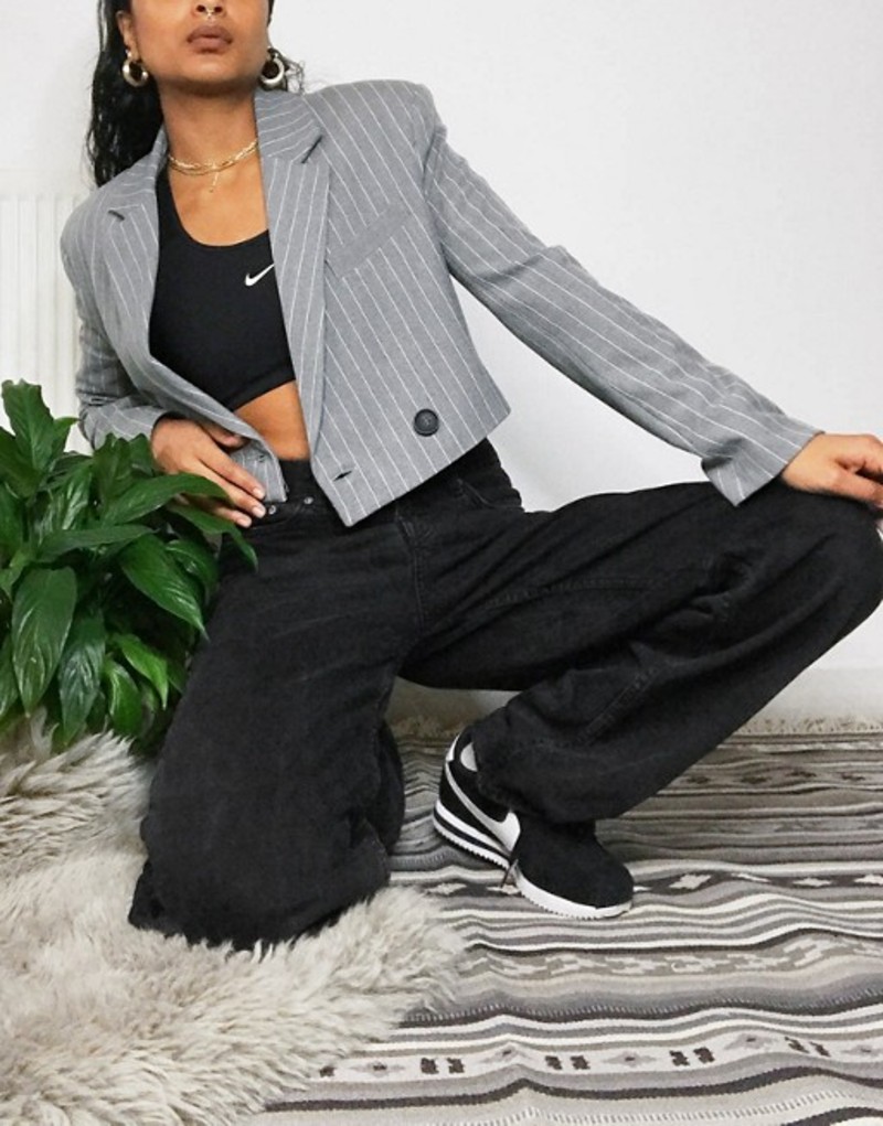 お買得 コート ジャケット In Blazer Cropped Bershka アウター ジャケット ブルゾン レディース ベルシュカ Gray Gray Pinstripe Designoweb Com