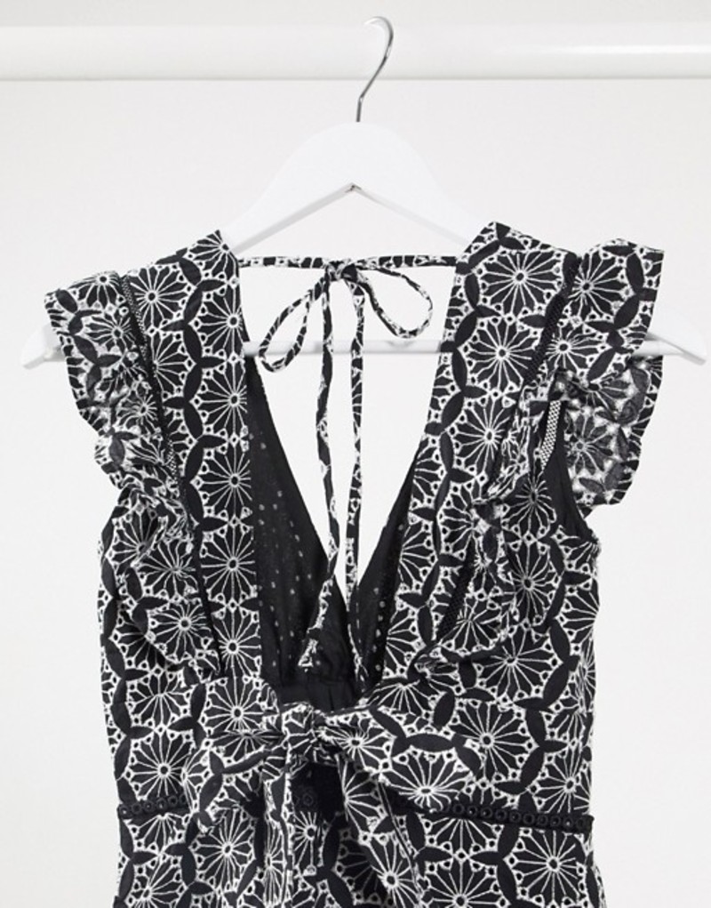バードット サイズ交換無料 ワンピース 送料無料 ワンピース Dress バードット トップス ワンピース Black Mini In Bardot Lace レディース レディース トップス Skater Dress With Frill Detail In Black Black Revida 店