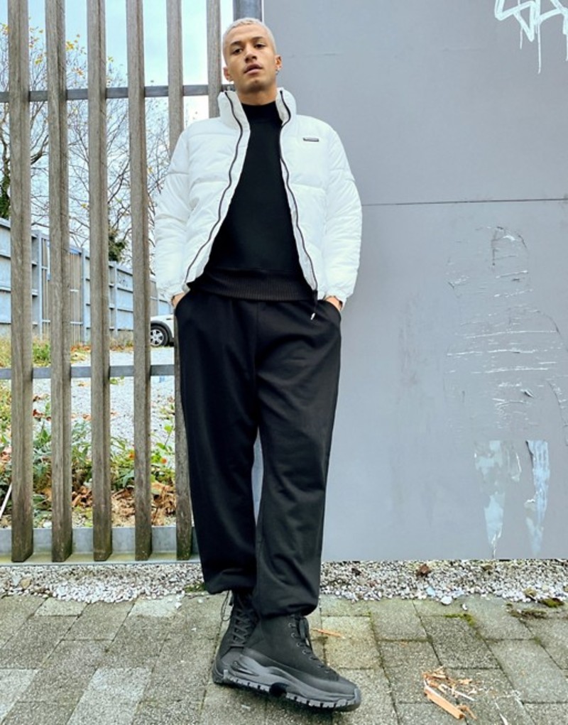 値引 ベルシュカ メンズ ジャケット ブルゾン アウター Bershka Padded Puffer Jacket In White White 高い素材 Spa116 Ru