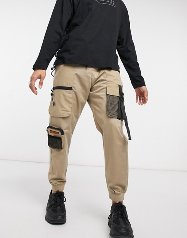 公式 ベルシュカ メンズ カジュアルパンツ ボトムス Bershka Cargo Sweatpants With Mesh Detail In Beige Beige 最先端 Timesofbahrain Com