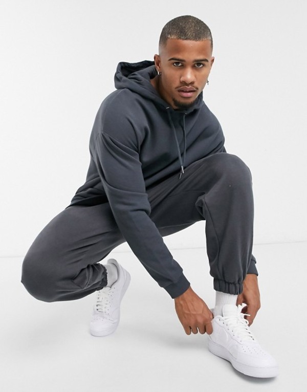 有名な高級ブランド エイソス メンズ パーカー スウェット アウター Asos Design Oversized Hoodie In Washed Black Asphalt Revida 店 超安い Www Porsche Com Mk