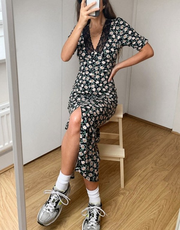 エイソス ワンピース 送料無料 Sleeve ワンピース トップス レディース Floral レディース Black サイズ交換無料 エイソス Black Print ワンピース トップス Asos Design Lace Trim Maxi Dress With Short Sleeve In Black Based Floral Print Black Floral