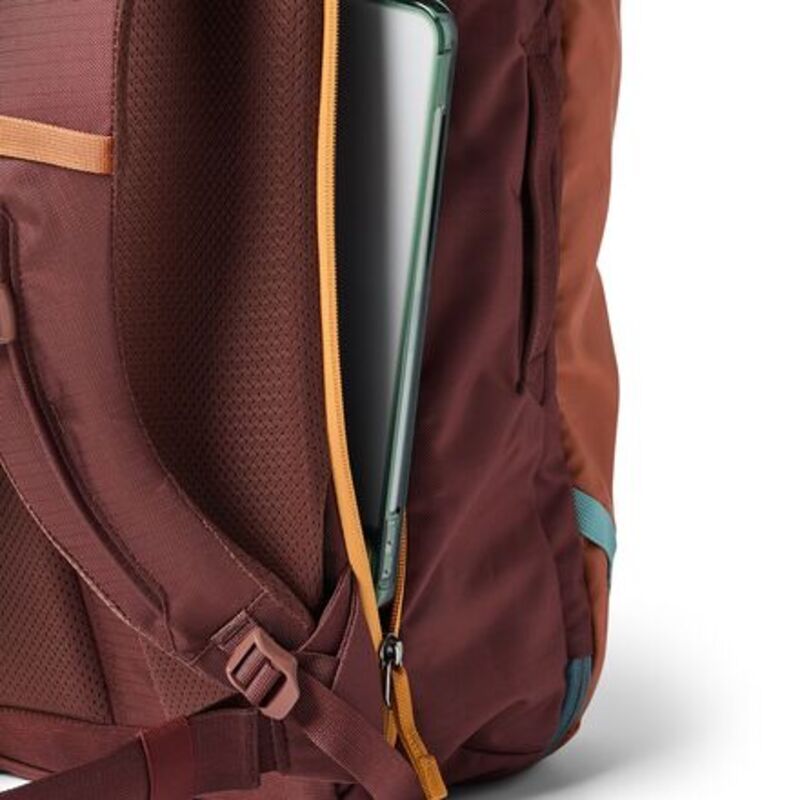コートパクシー メンズ 御徒面子 Cotopaxi Allpa 28L Travel Pack Whiskey