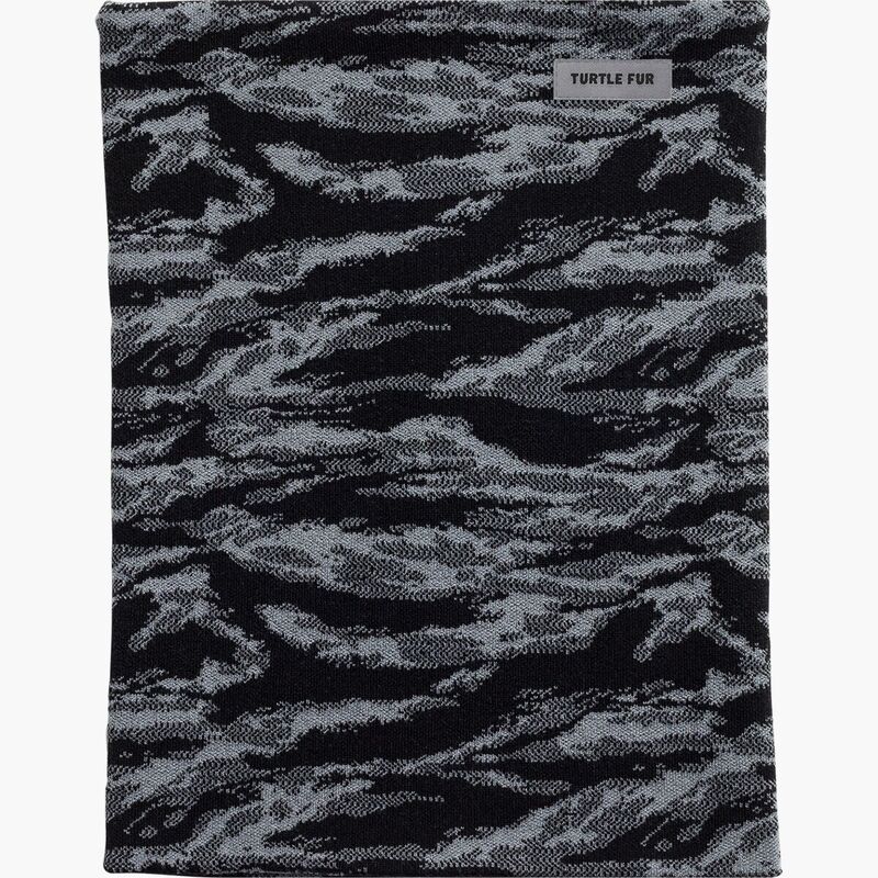 タートルファー メンズ アクセサリー マフラー・ストール・スカーフ プリント Turtle Fur Pipe Dream Print Neck Warmer - Men's Hidden Scenery|ReVida 店