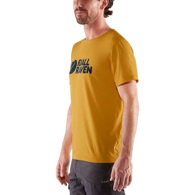 フェールラーベン メンズ トップス Tシャツ ロゴ Fjallraven Logo T-Shirt - Men's Ochre 11,150円