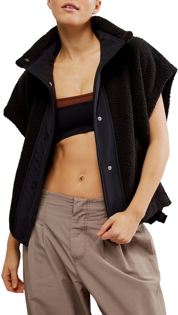 フリーピープル レディース アウター ジャケット・ブルゾン ベスト フリース FP Movement Women'scout It Out Fleece Vest Black ブラック