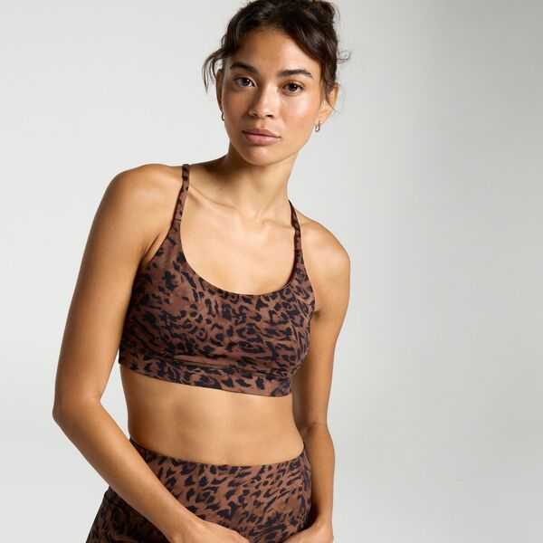 持ちはこび レディース アンダー御召しもの ブラ CALIA Women\u0027strive Low Support Strappy Back Bra Feline Print Neutral