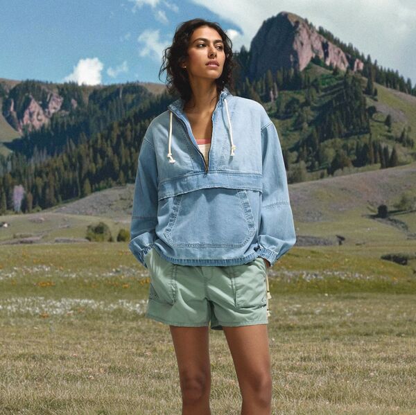 アルパインデザイン レディース アウター ジャケット・ブルゾン パッチワーク Alpine Design Women's Patchwork Anorak Light Wash Denim デニム