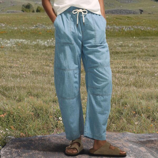 アルパインデザイン レディース ボトムス カジュアルパンツ Alpine Design Women's Lightweight Poplin Barrel Pant Light Wash|ReVida 店