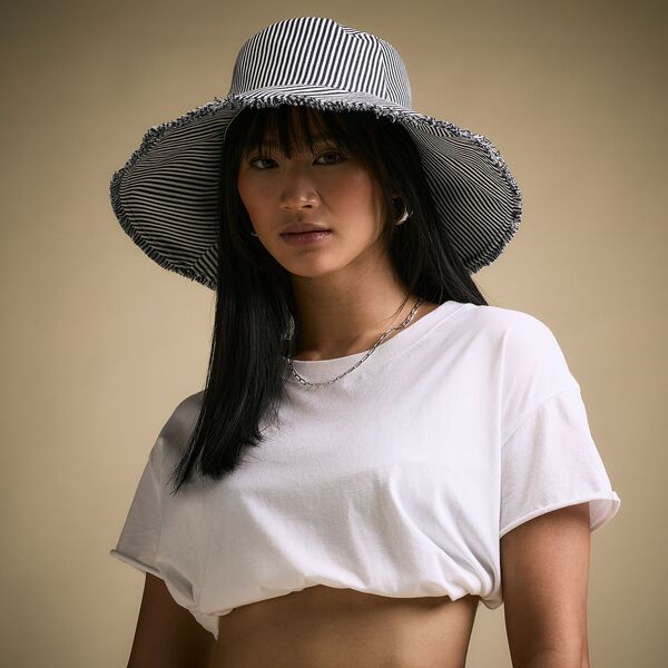 キャリー レディース アクセサリー 帽子 CALIA Women's Packable Beachat Coastal Stripe ストライプ