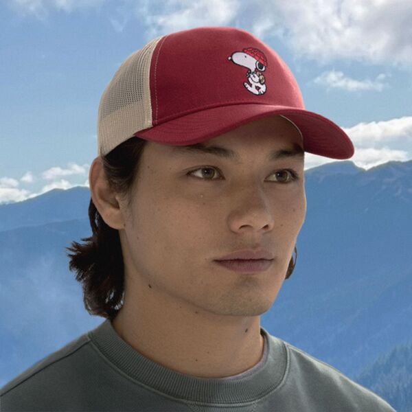 アルパインデザイン メンズ アクセサリー 帽子 メッシュ Alpine Design Men's Peanuts Mesh Back Trucker Hat Ruby Red/Peanuts レッド