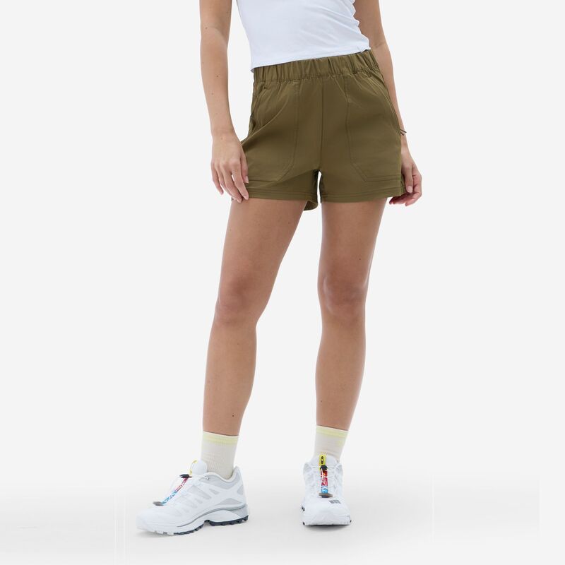 ハーフデイズ レディース ボトムス 二分の一ズボン下・さる股引き 遊撃手ズボン下 Halfdays Women\u0027s Bastille Trail Shorts Martini