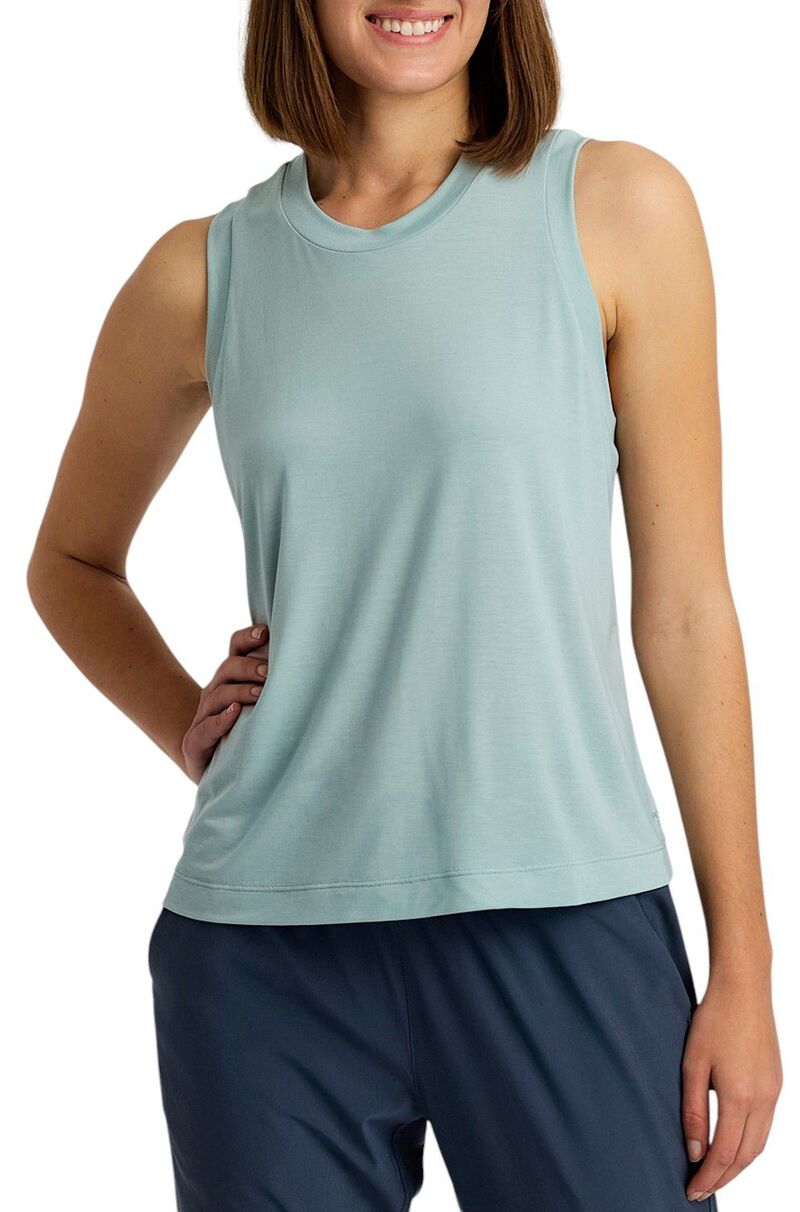 無償性 飛球 レディース トップス 貯蔵タンクとっ始め Free Fly Women\u0027s Elevate Lightweightank Ocean Mist