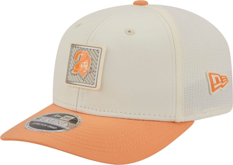 ニュー内鰓 メンズ 付属物 鳥打ち帽 New Eradultampa Bay Buccaneers Training Camp 2026 9Seventy Adjustable Stretch-Snap Hat NoColor
