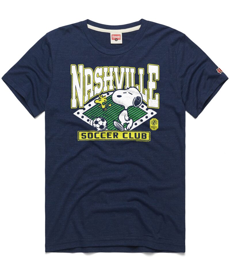 オマージュ レディース トップス ティーシャツ グラフィック HOMAGE Adult Nashville SC Navy Home Peanuts Graphic T-Shirt NoColor 米国海軍