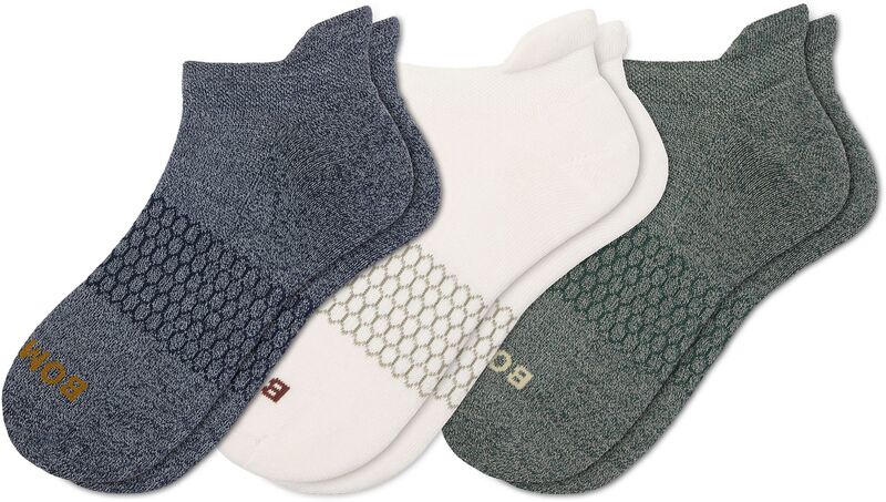 ボン二階建てバス レディース アンダー御召しもの ソックス アンクル Bombas Adult Solid Ankle Socks - 3 Pack Sea Stormix