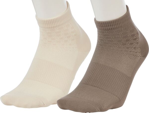 持ちはこび レディース アンダーお召しもの ソックス CALIA Women\u0027s Gripper Crew Socks - 2 Pack Gauntlet Grey/Oatmilk 薄墨色