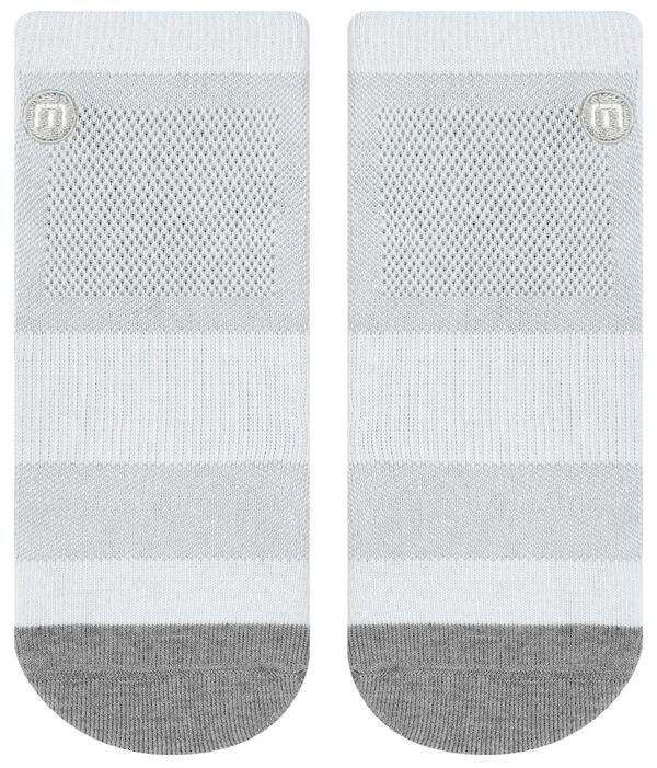 トラビスマヒュー メンズ アンダーウェア 靴下 Tシャツ TravisMathew Men's Eighteener 2.0 Golf Socks Micro Chip