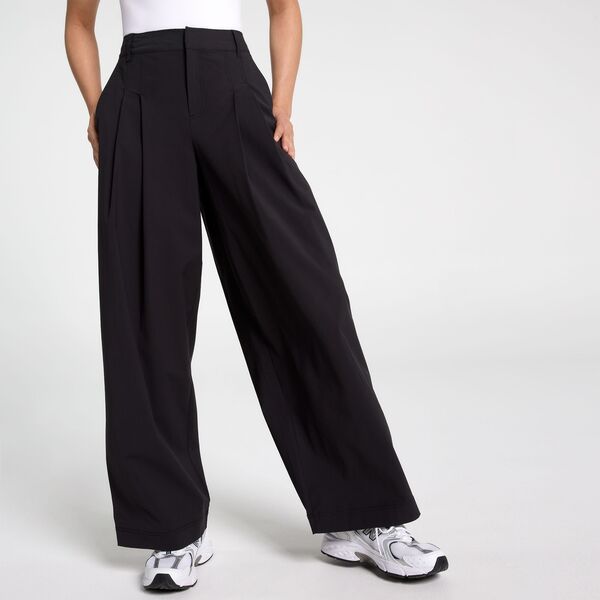 キャリー レディース ボトムス カジュアルパンツ ワイドレッグ プリーツ CALIA Women's Effortless Nyluxe Pleated Wide Leg Pant Pure Black ブラック|ReVida 店