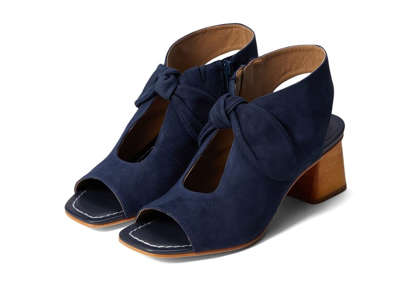 ベルナルド レディース シューズ 踵 Bernardo Lizzie Navy Suede 米国海軍