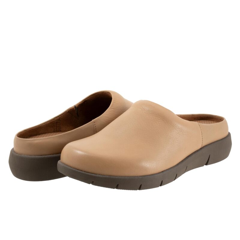 ソフトウォーク レディース シューズ サンダル SoftWalk Andria Beige ベージュ