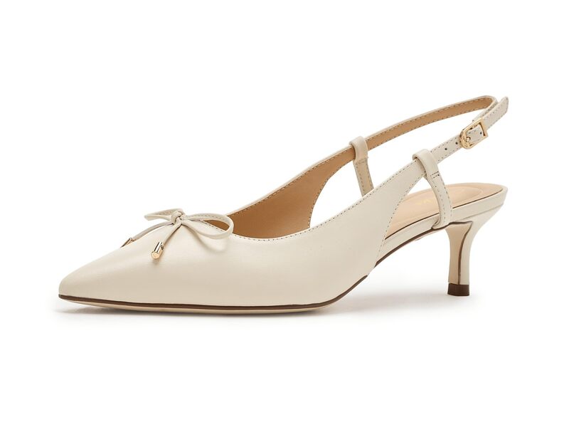 クラークス レディース シューズ 踵 Clarks Zarey Bow Cream Leather 皮膚軟化剤