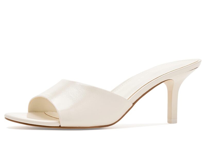 目じるし・フィッシャー レディース シューズ 踵 Marc Fisher LTD Finny Cream Leather 皮膚軟化剤
