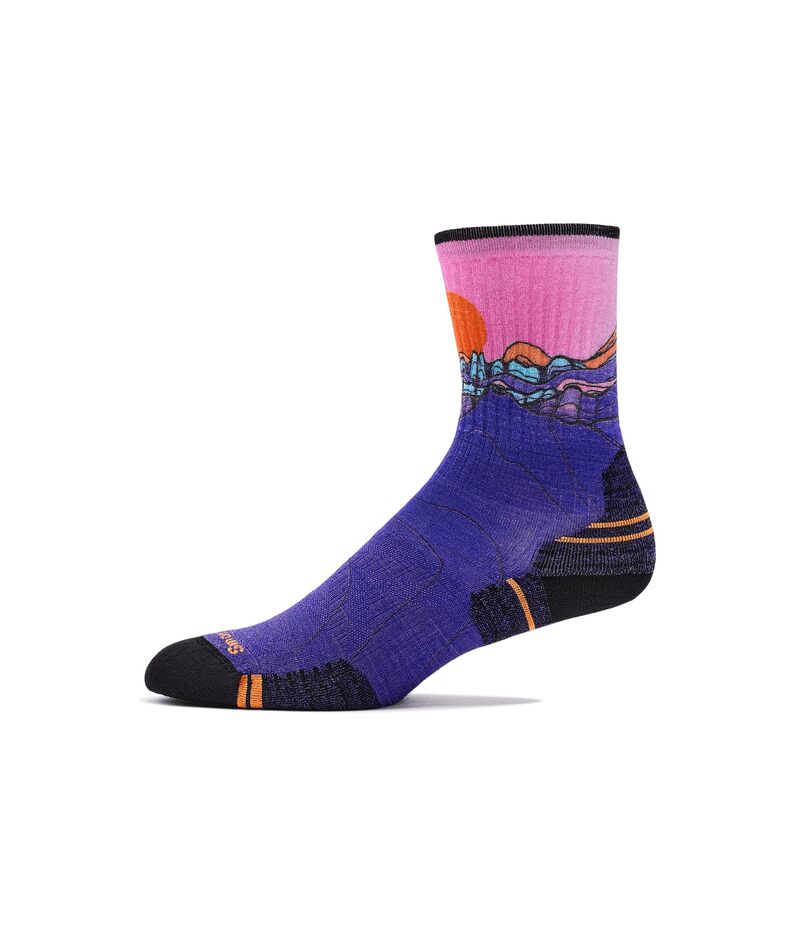 かっこ良い羊毛 レディース アンダーお召しもの ソックス 刷り上げる Smartwool Hike Targeted Cushion Mountain Sunrise Print Crew Socks Deep Navy 米国海軍