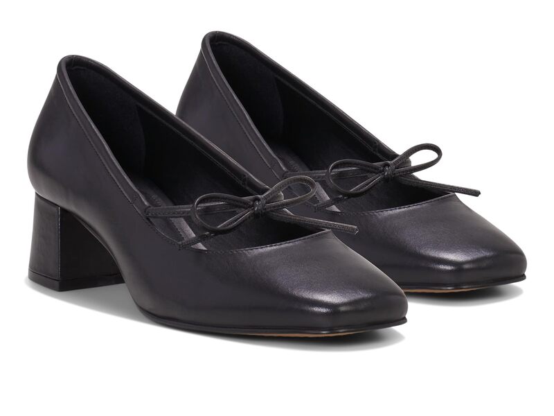 ヴィンスカムート レディース シューズ 踵 Vince Camuto Charley Black 黒いこと