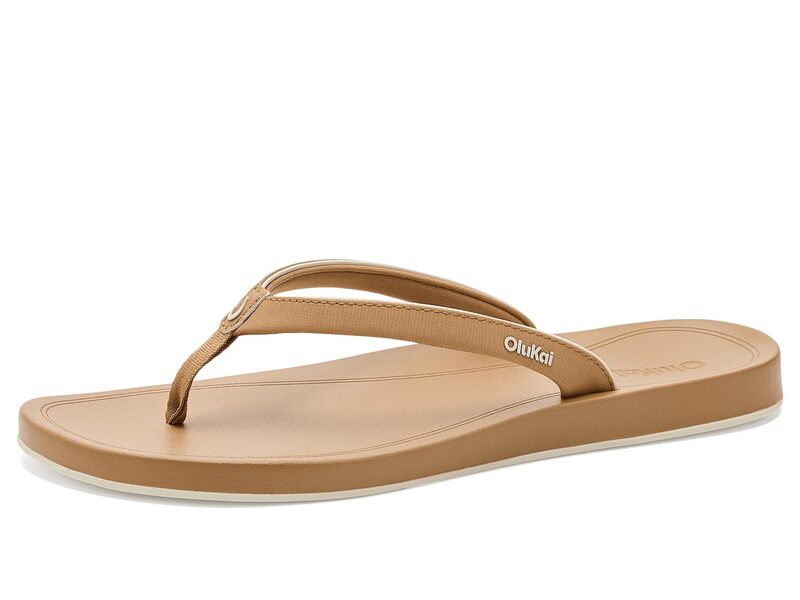 オルカイ レディース シューズ サンダル OluKai Uiki Warm Sand/Warm サンド
