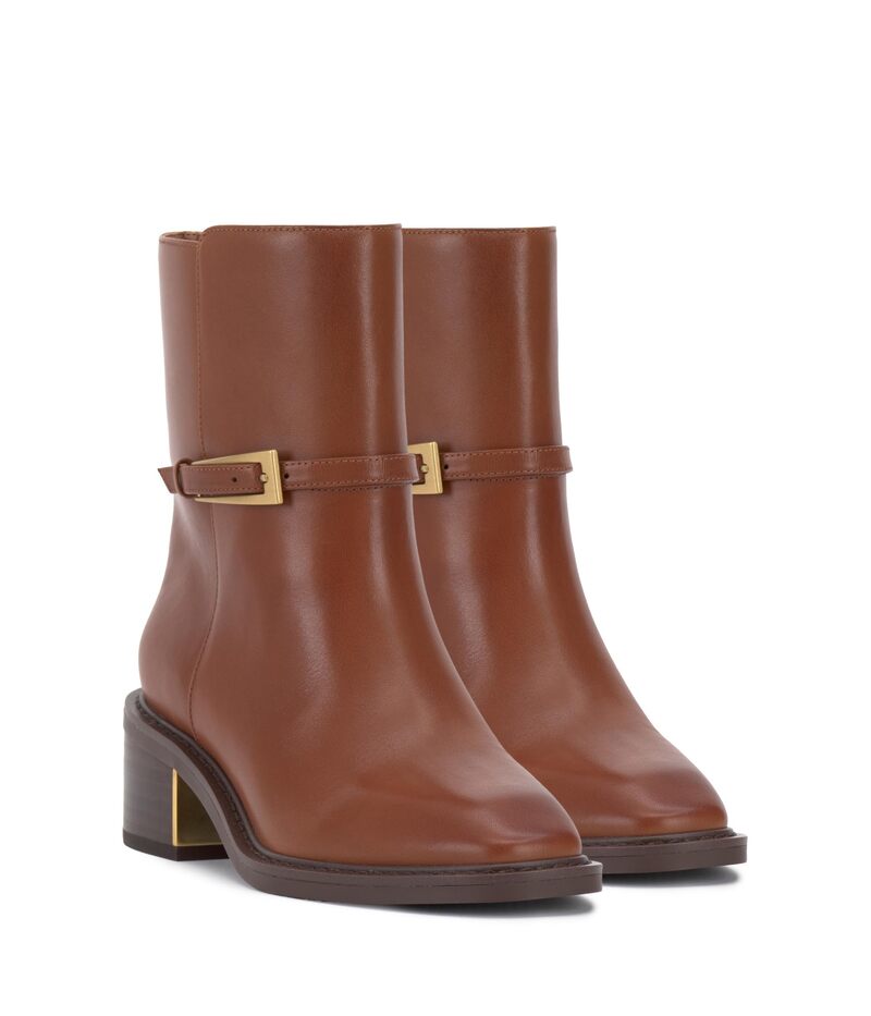 ヴィンスカムート レディース シューズ 踵 Vince Camuto Gali Whiskey