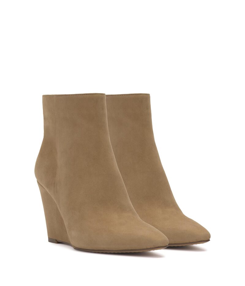 ヴィンスカムート レディース シューズ ブーツ・レインブーツ Tシャツ Vince Camuto Teeray New Tortilla|ReVida 店