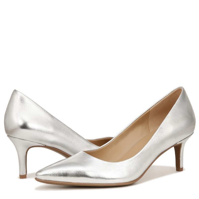 ナチュライザー レディース シューズ スリッポン・ローファー Naturalizer Everly Silver Leather シルバー