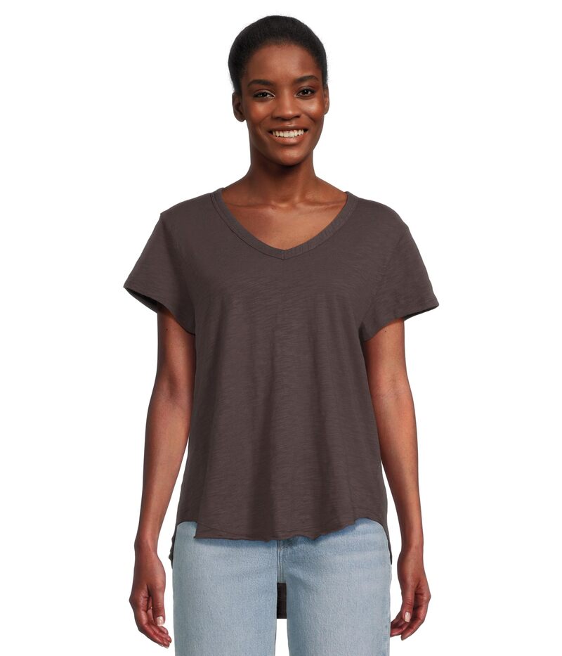 モッドドック レディース トップス ティーシャツ Vのど首 Mod-o-doc V-neck Short Sleeve Tee With Curved Hem Washed Ebony トップス-シャツ・ブラウス