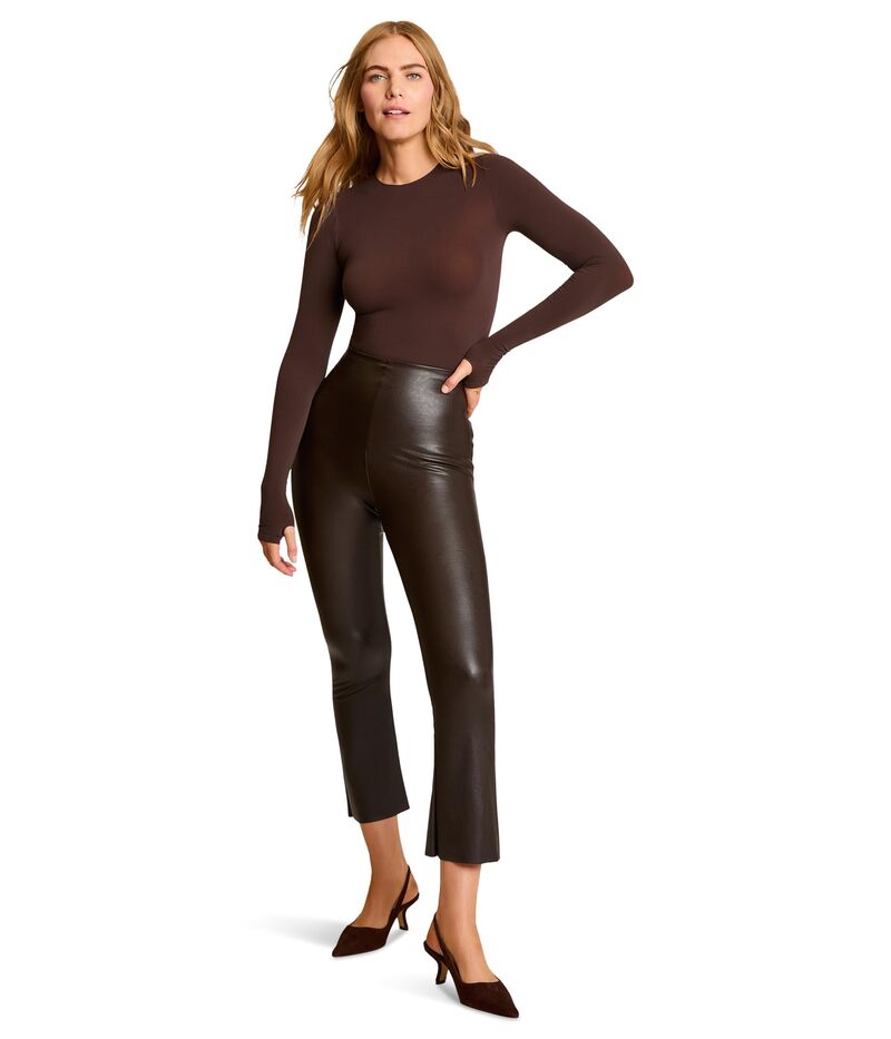 コマンドー レディース ボトムス カジュアルパンツ クロップド レザー フェイクレザー Commando Faux Leather Cropped Flarespresso|ReVida 店