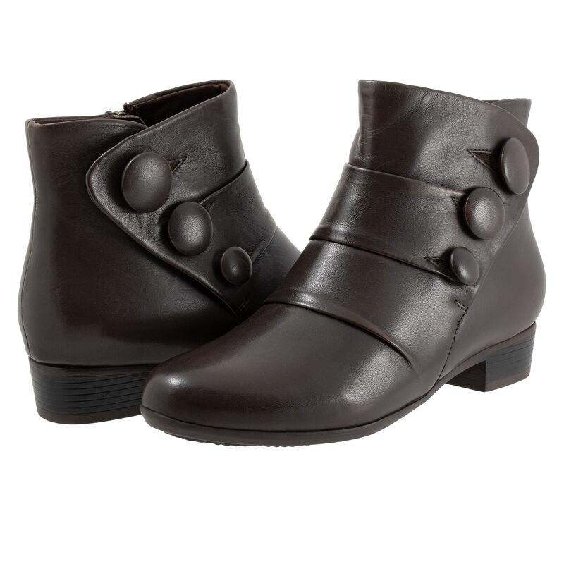 トロッターズ レディース シューズ スニーカー Trotters Mila Dark Brown 赤銅色