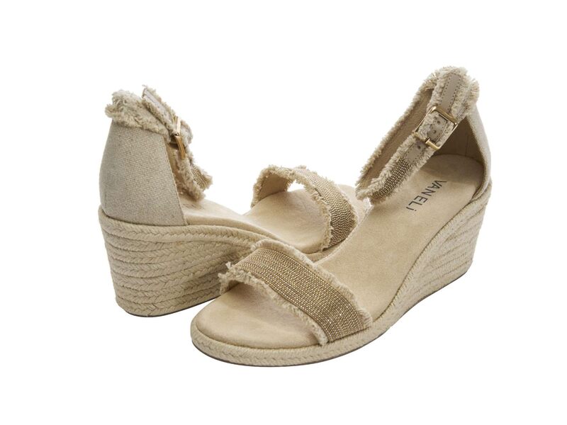 ベネリ レディース シューズ ヒール Vaneli Layry Natural Canvas|ReVida 店