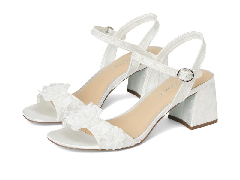 ブルーバイベトシージョンソン レディース シューズ 踵 Blue by Betsey Johnson Blare Ivory 象牙色