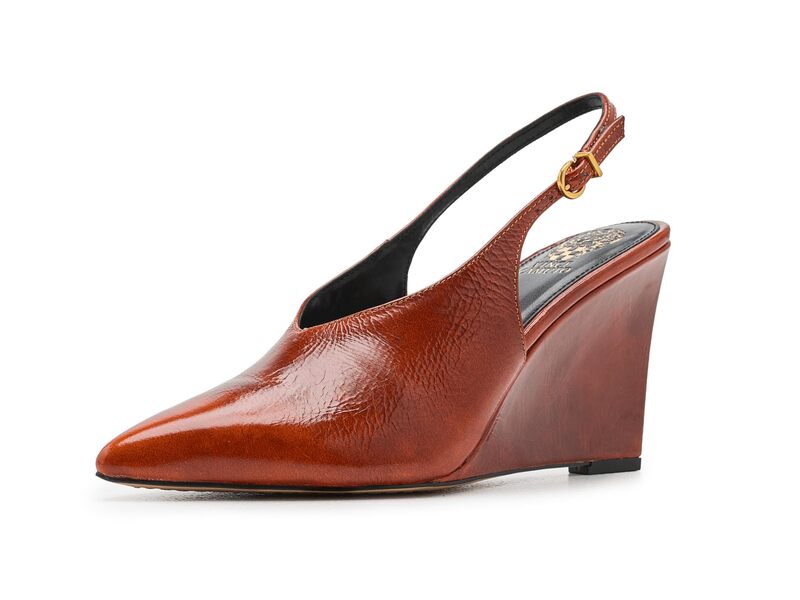 ヴィンスカムート レディース シューズ ヒール Vince Camuto Meristi Slingback Closed Toe Wedge Tan タン