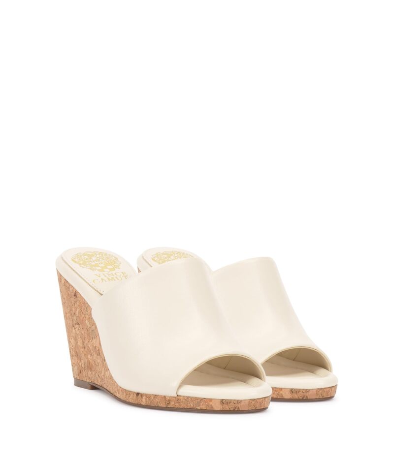ヴィンスカムート レディース シューズ ヒール Vince Camuto Fayla Creamy White ホワイト｜ReVida 店
