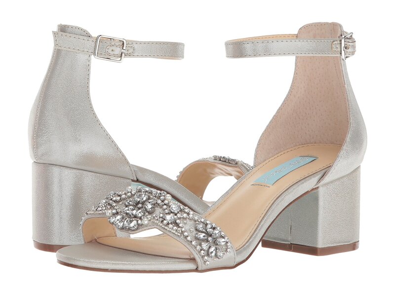 ブルーバイベトシージョンソン レディース シューズ 踵 Blue by Betsey Johnson Mel Silver Satin 1 しろがね色