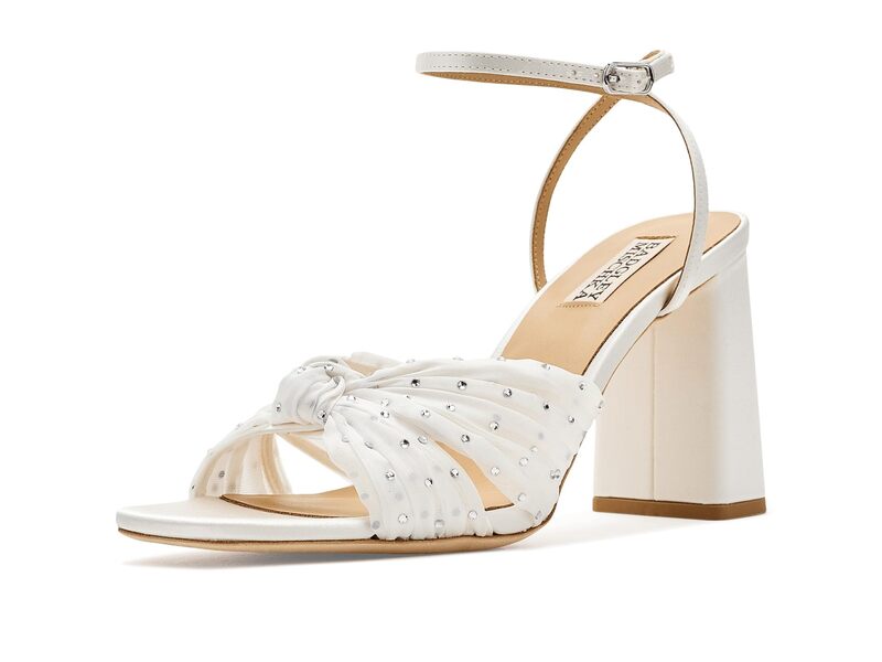 バッジェリーミシュカ レディース シューズ 踵 Badgley Mischka Wila White Satin 白いこと