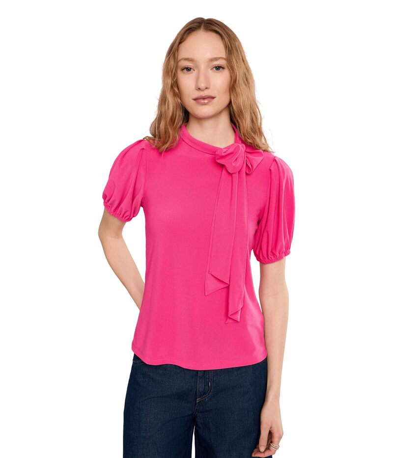 セセ レディース トップス シャツ ニット CeCe Short Sleeve Tie Neck Bow Knitop Raspberry Radiance｜ReVida 店