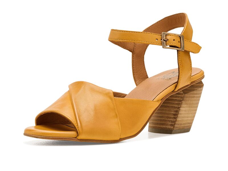 ミズムーズ レディース シューズ 踵 サンダル Miz Mooz Attie Heeled Sandals Ochre