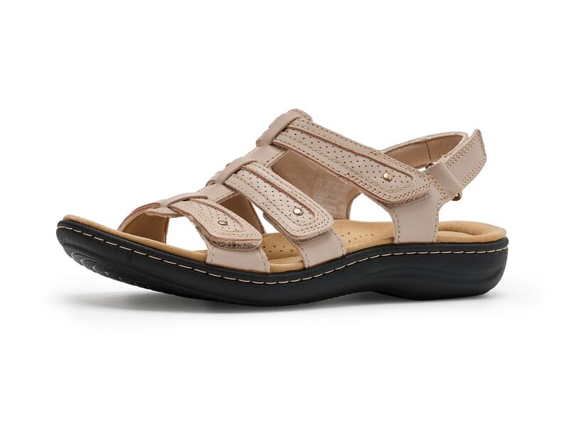 クラークス レディース シューズ サンダル Clarks Laurieann Ivy Sand Leather 沙子